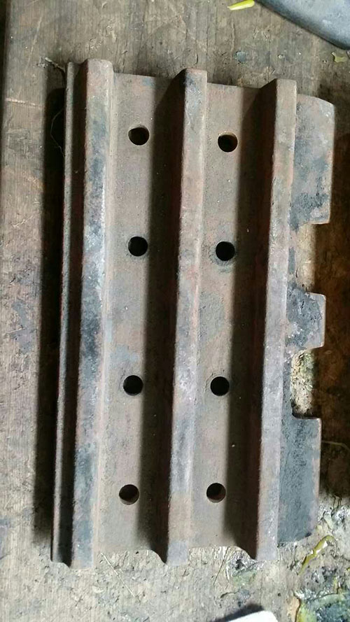 铣刨机体式履带板铁板20634